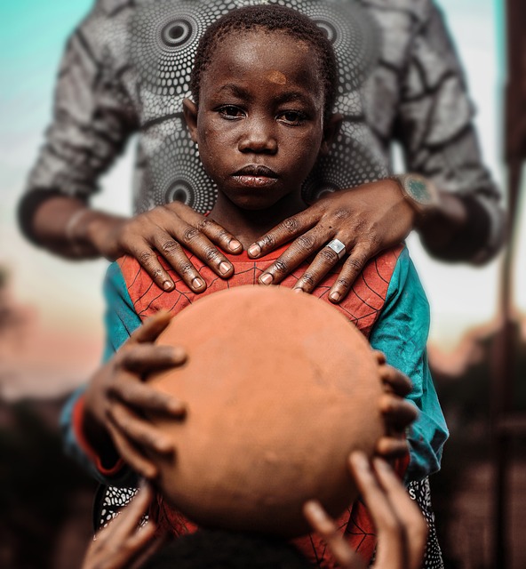 弗里克谈巴萨伤病危机，18岁库巴西创西甲传球纪录