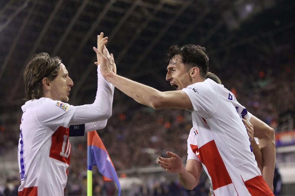 桑托斯1-1巴西国际仍处于降级区，帕特里克破门，巴雷亚尔扳平